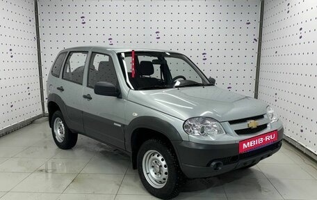 Chevrolet Niva I рестайлинг, 2014 год, 760 000 рублей, 2 фотография