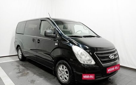 Hyundai H-1 II рестайлинг, 2012 год, 1 850 000 рублей, 3 фотография