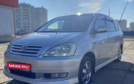 Toyota Ipsum II, 2003 год, 1 000 000 рублей, 3 фотография