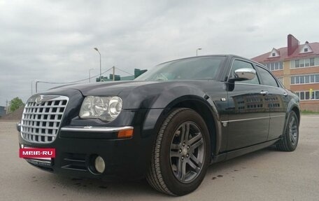 Chrysler 300C II, 2005 год, 1 599 999 рублей, 6 фотография