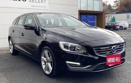 Volvo V60 I, 2014 год, 890 000 рублей, 3 фотография