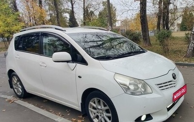 Toyota Verso I, 2011 год, 1 050 000 рублей, 1 фотография