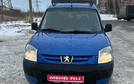 Peugeot Partner II рестайлинг 2, 2010 год, 550 550 рублей, 4 фотография