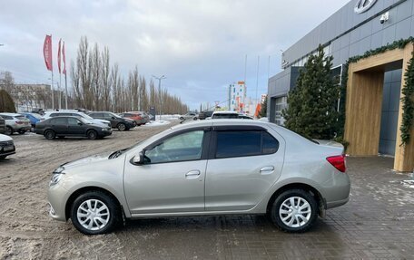 Renault Logan II, 2017 год, 895 000 рублей, 8 фотография