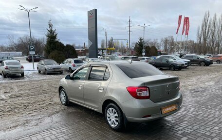 Renault Logan II, 2017 год, 895 000 рублей, 7 фотография