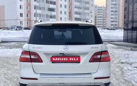 Mercedes-Benz M-Класс, 2012 год, 2 150 000 рублей, 5 фотография