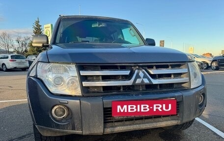 Mitsubishi Pajero IV, 2008 год, 1 735 000 рублей, 2 фотография