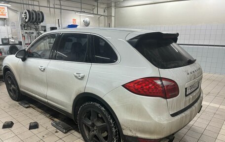 Porsche Cayenne III, 2012 год, 2 519 000 рублей, 3 фотография