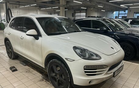 Porsche Cayenne III, 2012 год, 2 519 000 рублей, 2 фотография