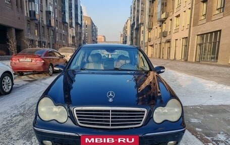 Mercedes-Benz C-Класс, 2000 год, 640 000 рублей, 3 фотография