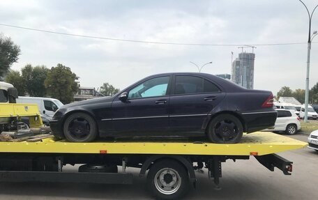 Mercedes-Benz C-Класс, 2000 год, 350 000 рублей, 10 фотография