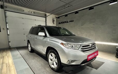 Toyota Highlander III, 2012 год, 2 199 000 рублей, 5 фотография