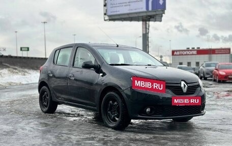 Renault Sandero II рестайлинг, 2016 год, 680 000 рублей, 2 фотография