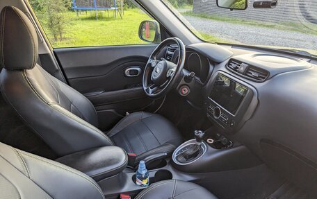 KIA Soul II рестайлинг, 2016 год, 1 650 000 рублей, 6 фотография