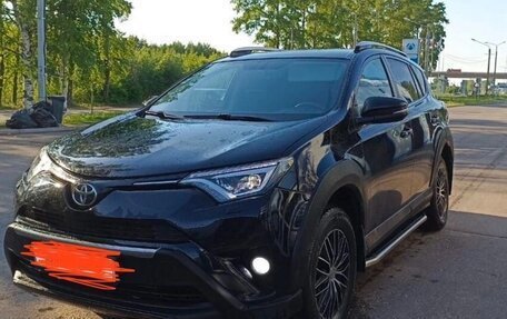 Toyota RAV4, 2018 год, 2 570 000 рублей, 3 фотография