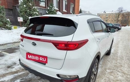 KIA Sportage IV рестайлинг, 2020 год, 2 550 000 рублей, 3 фотография