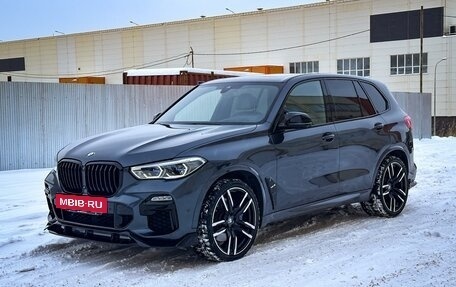 BMW X5, 2019 год, 6 850 000 рублей, 2 фотография