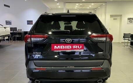 Toyota RAV4, 2021 год, 3 999 000 рублей, 6 фотография