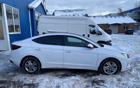 Hyundai Elantra, 2020 год, 1 600 000 рублей, 2 фотография