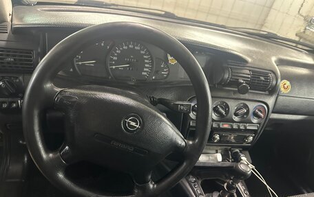 Opel Omega B, 1996 год, 280 000 рублей, 8 фотография