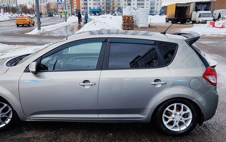 KIA cee'd I рестайлинг, 2011 год, 700 000 рублей, 10 фотография