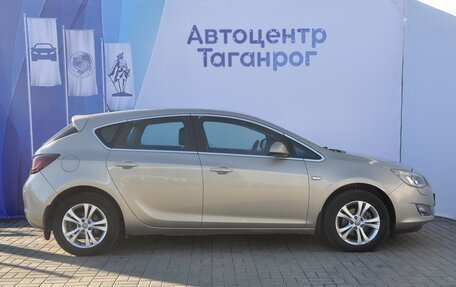 Opel Astra J, 2011 год, 1 099 000 рублей, 3 фотография