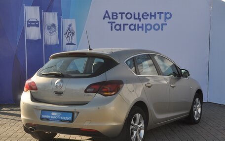 Opel Astra J, 2011 год, 1 099 000 рублей, 4 фотография