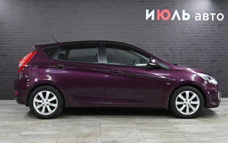 Hyundai Solaris II рестайлинг, 2011 год, 795 000 рублей, 9 фотография