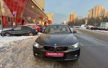 BMW 3 серия, 2018 год, 2 450 000 рублей, 3 фотография