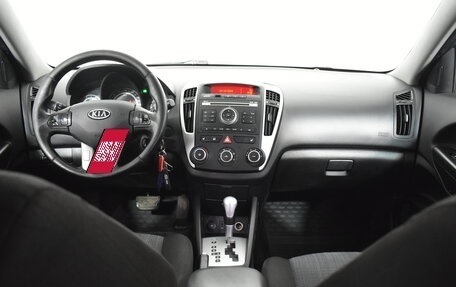 KIA cee'd I рестайлинг, 2011 год, 679 000 рублей, 7 фотография