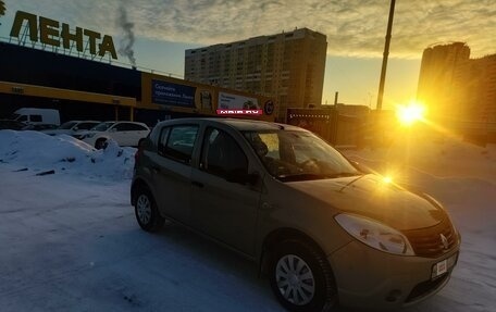 Renault Sandero I, 2012 год, 600 000 рублей, 1 фотография