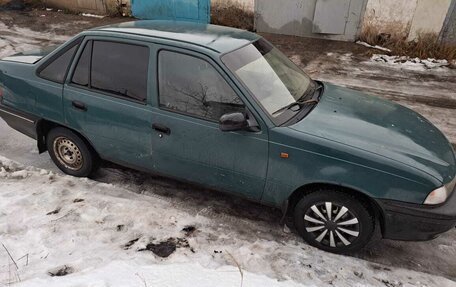 Daewoo Nexia I рестайлинг, 2003 год, 85 000 рублей, 2 фотография