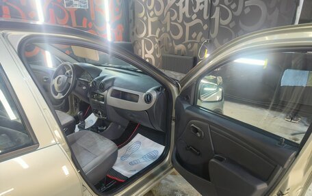 Renault Sandero I, 2012 год, 600 000 рублей, 13 фотография