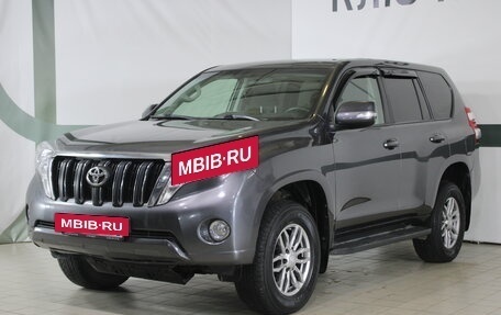 Toyota Land Cruiser Prado 150 рестайлинг 2, 2013 год, 3 250 000 рублей, 2 фотография