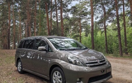 Toyota ISis I, 2009 год, 1 500 000 рублей, 18 фотография