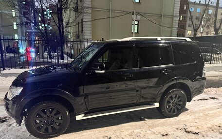 Mitsubishi Pajero IV, 2007 год, 2 050 000 рублей, 2 фотография