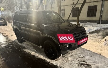 Mitsubishi Pajero IV, 2007 год, 2 050 000 рублей, 8 фотография