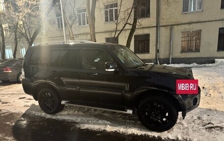 Mitsubishi Pajero IV, 2007 год, 2 050 000 рублей, 7 фотография