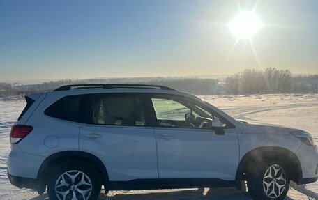 Subaru Forester, 2020 год, 3 300 000 рублей, 2 фотография