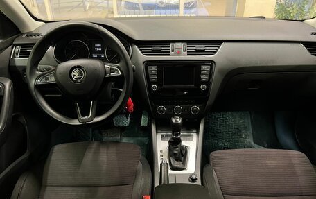 Skoda Octavia, 2014 год, 1 280 000 рублей, 8 фотография