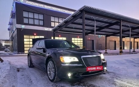 Chrysler 300C II, 2012 год, 1 600 000 рублей, 5 фотография