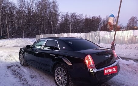 Chrysler 300C II, 2012 год, 1 600 000 рублей, 4 фотография