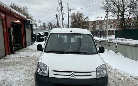 Citroen Berlingo II рестайлинг, 2010 год, 500 000 рублей, 1 фотография