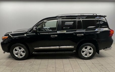 Toyota Land Cruiser 200, 2014 год, 3 990 000 рублей, 4 фотография