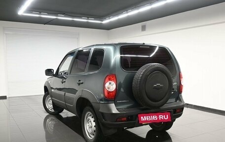 Chevrolet Niva I рестайлинг, 2013 год, 845 000 рублей, 6 фотография