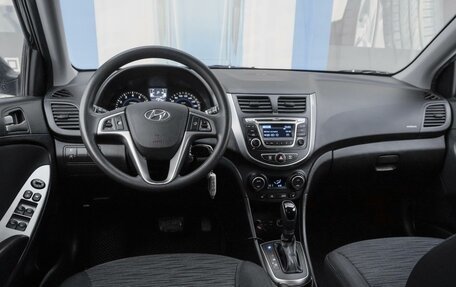 Hyundai Solaris II рестайлинг, 2016 год, 1 369 000 рублей, 6 фотография