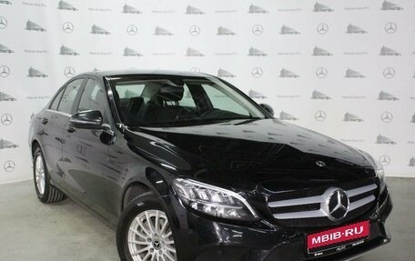 Mercedes-Benz C-Класс, 2018 год, 2 945 000 рублей, 3 фотография