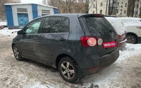 Volkswagen Golf Plus I, 2007 год, 580 000 рублей, 2 фотография