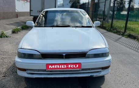 Toyota Camry V30, 1992 год, 220 000 рублей, 4 фотография