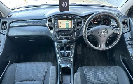 Toyota Kluger I, 2004 год, 1 239 000 рублей, 14 фотография